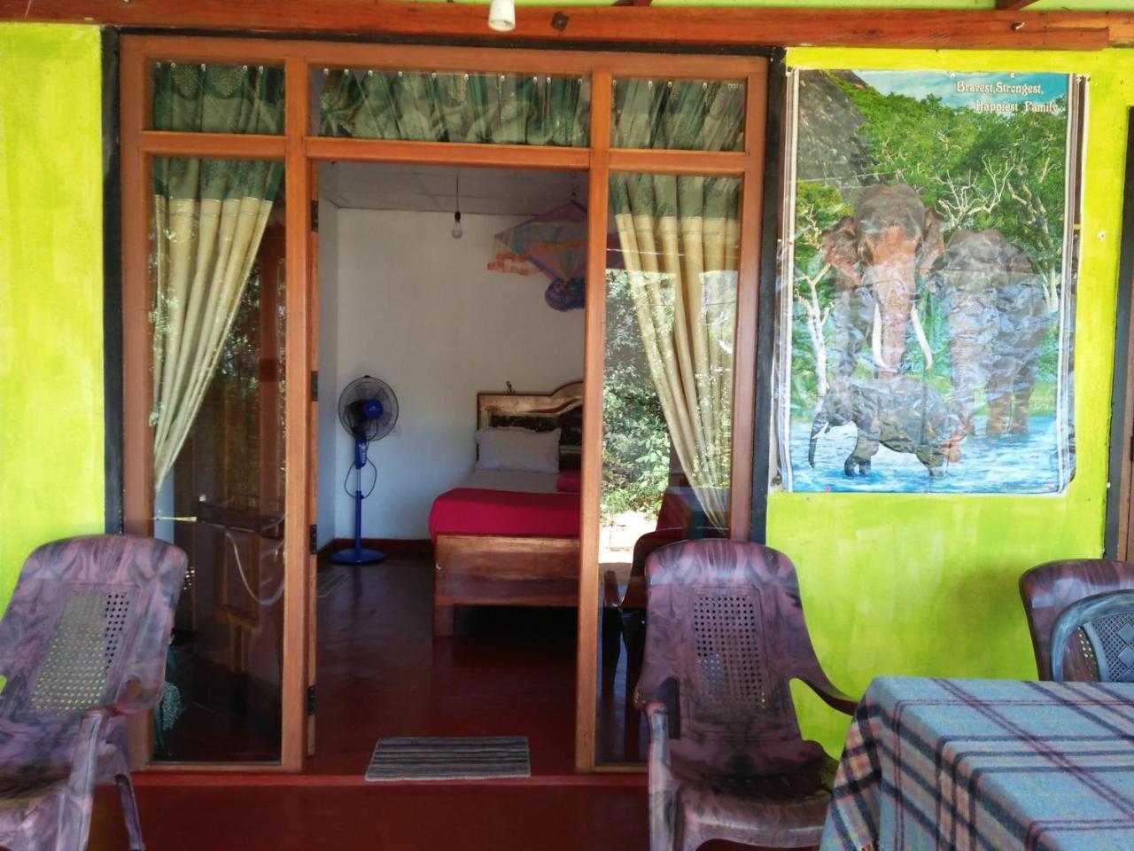 Kavindu Homestay เอลลา ภายนอก รูปภาพ